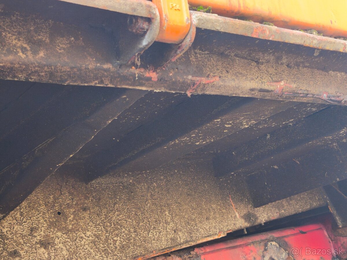 Predám korbu so spodným rámom na výrobu vlečky - 8