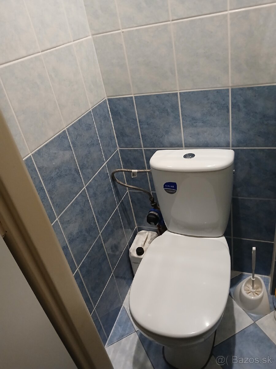 Prenajmem 2-izbový byt Sihoť I. TN - 8