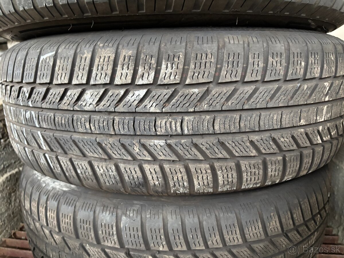 Zimné pneumatiky 215/65 R17 + Plechové disky 5x112 - 8