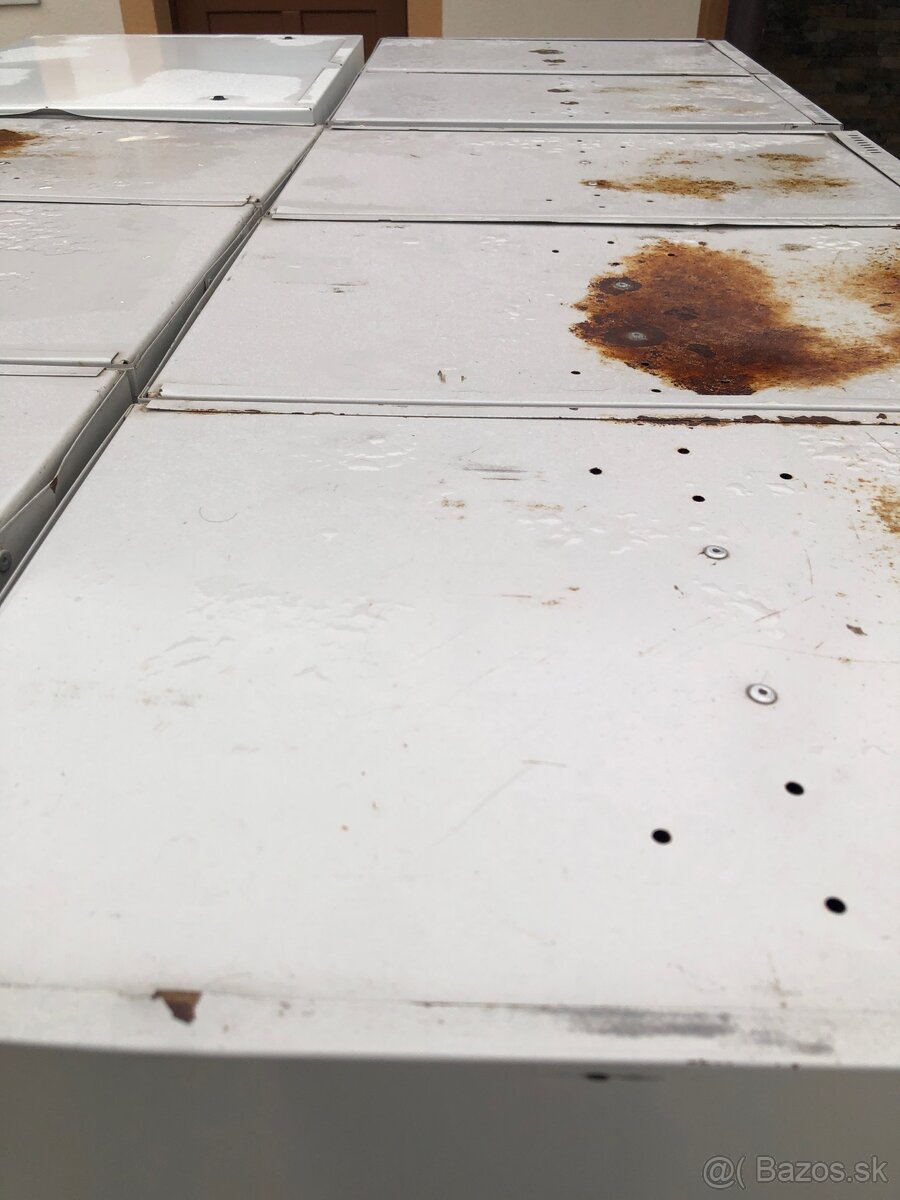 Šatníková skrinka kovová 30x50x180cm - 8