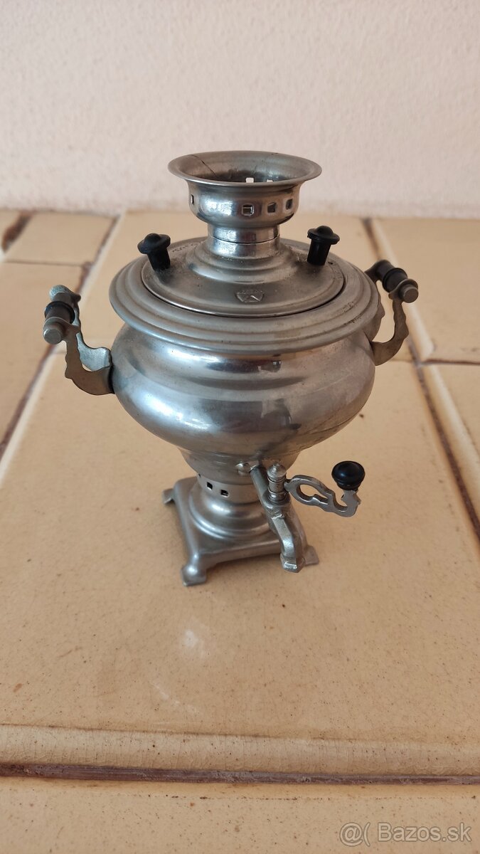 Sošky, vazy ,taniere, popolníky , kávovar, háčkované dekorác - 8