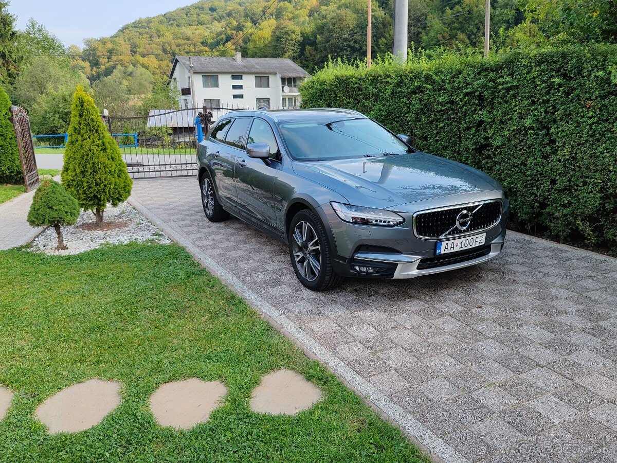 Volvo V90 Cross Country 4x4 AKCIA - 8