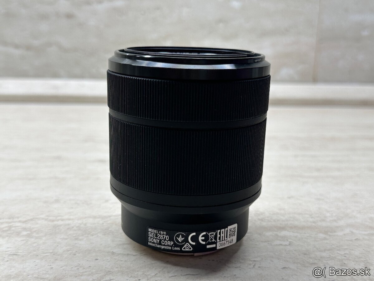 Sony 28-70mm f/3.5-5.6 OSS Sony E-mount - 8