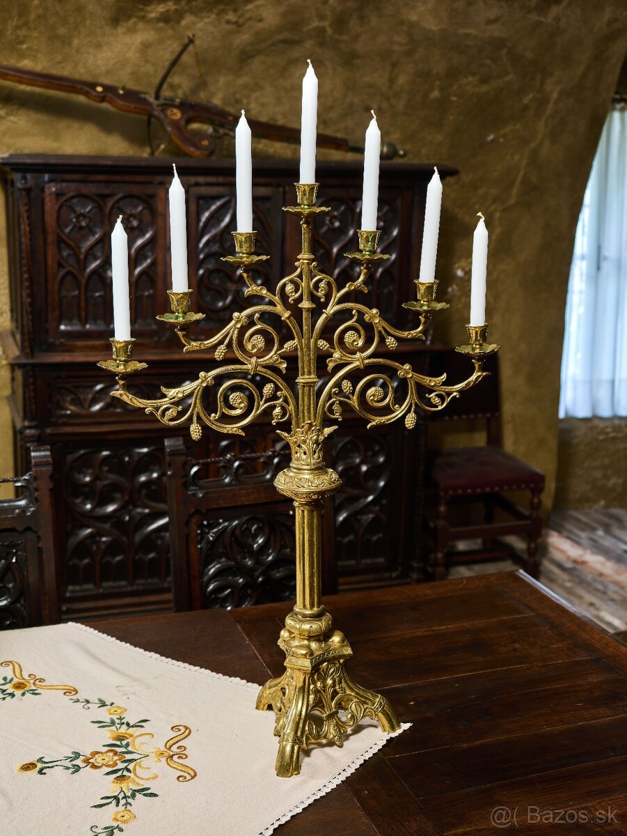 Párové neogotické mosadzné svietniky z 19. storočia - výška - 8