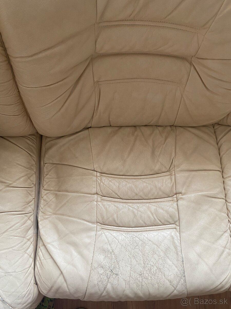 Kožený veľký krémový gauč - 8