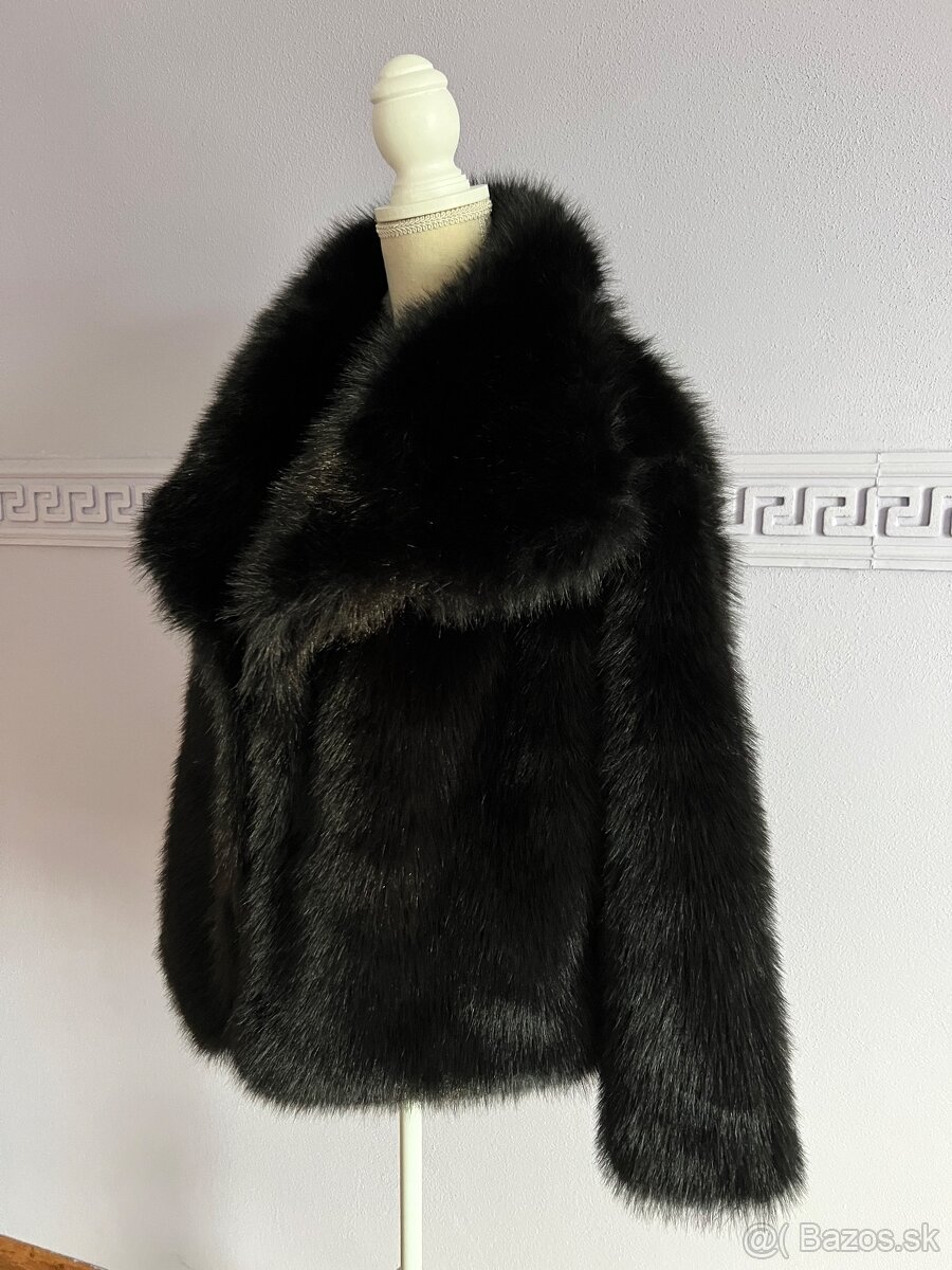 Nový čierny kožúšok - 8