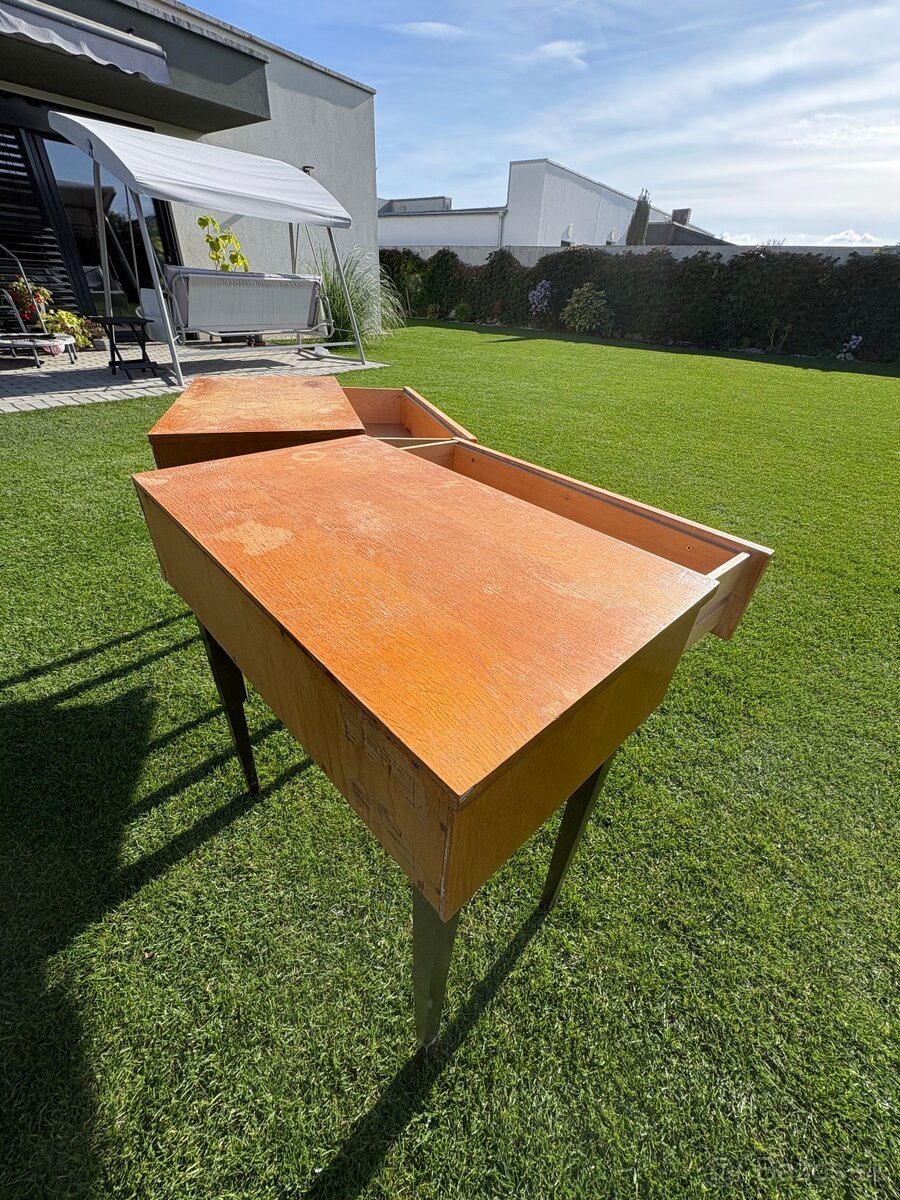 Nočný stolík retro - 8