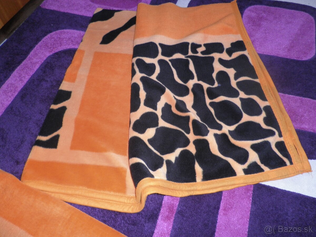 koberce , prehozy na manželsku postel - 8