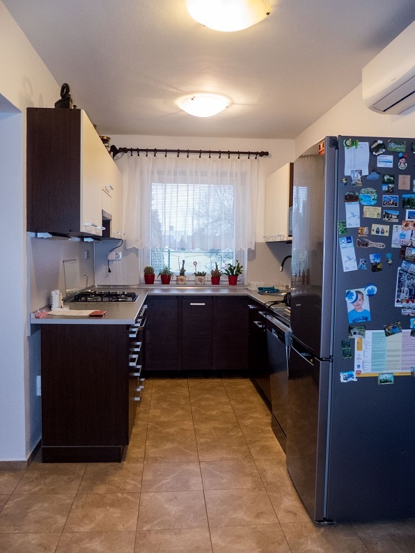 RD, Bor. Mikuláš: 3 izby, kompl. rek, 7,91 á - 8