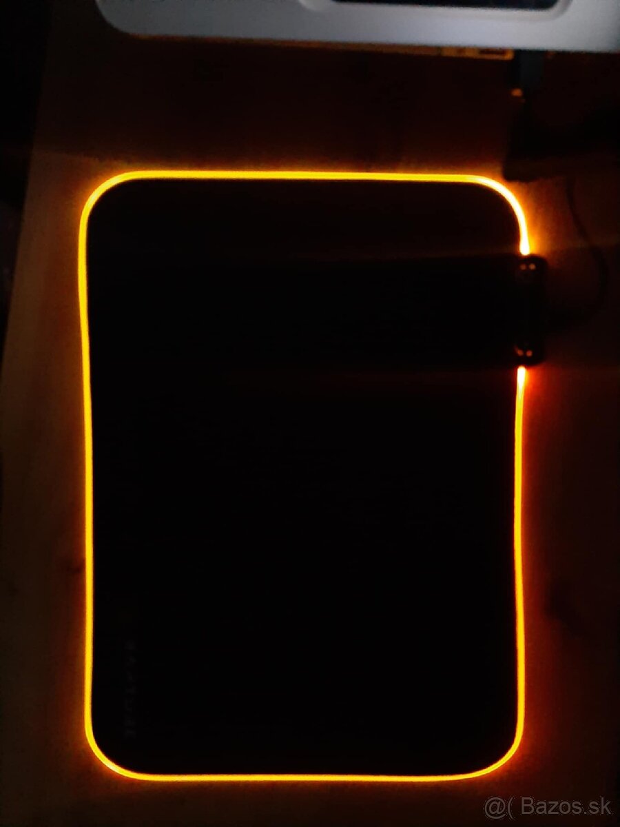 Podložka pod myš Rapture respawn glow M - 8