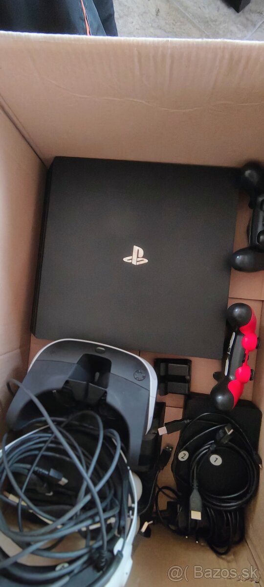 Playstation 4 pro + VR v2 + príslušenstvo - 8