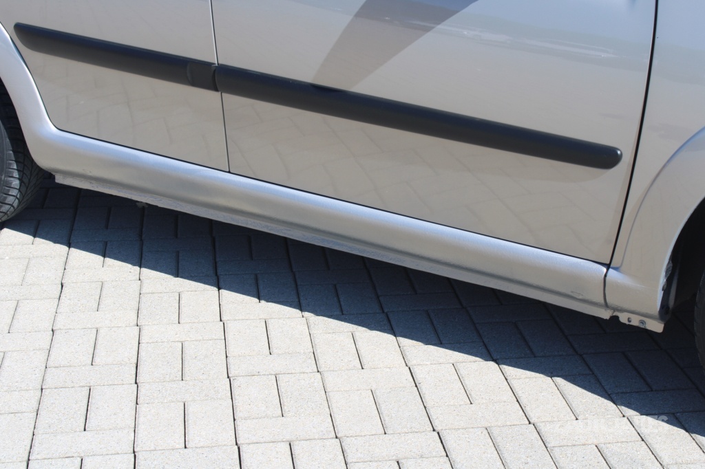 Citroen C3 1,1 i 44 kW PLUS - 8