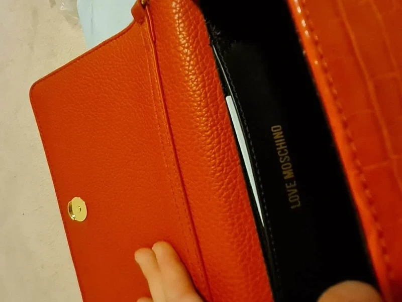 Červená kabelka Moschino - 8