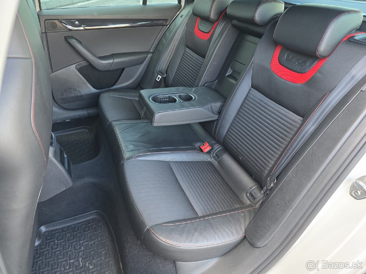 Škoda Octavia 3 Combi RS 2.0 TSI - 8