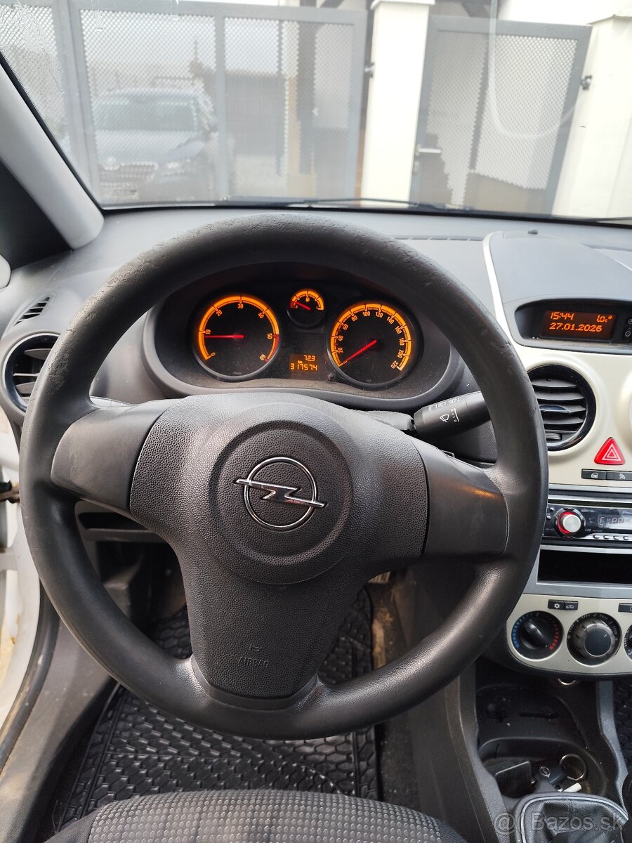 Opel Corsa 1.3 TDi eco - 8