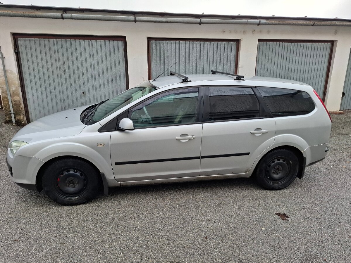 Predám Ford Focus Combi 1.6 TDCi - 8