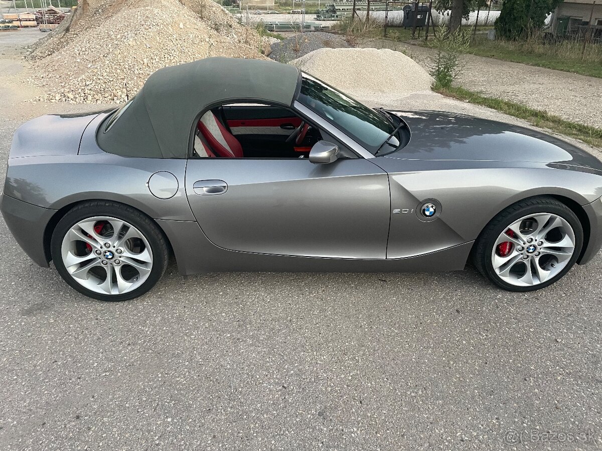 BMW Z4 E85 - 8