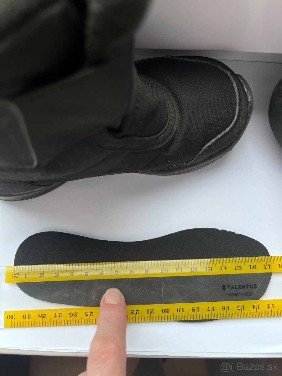 Quechua 27, čierne zimné snehule - 8