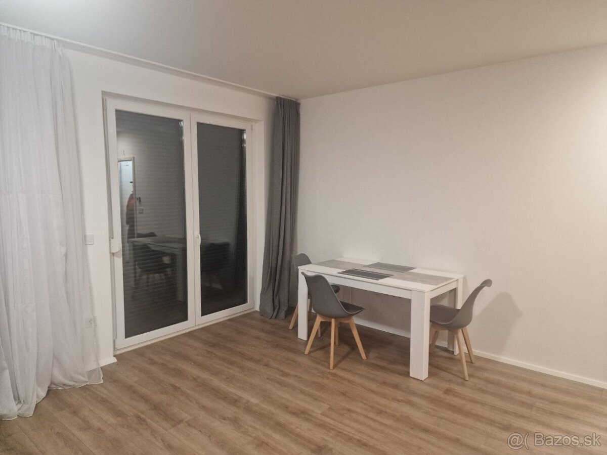 Na prenájom 2 Iz byt v Rajke - 8