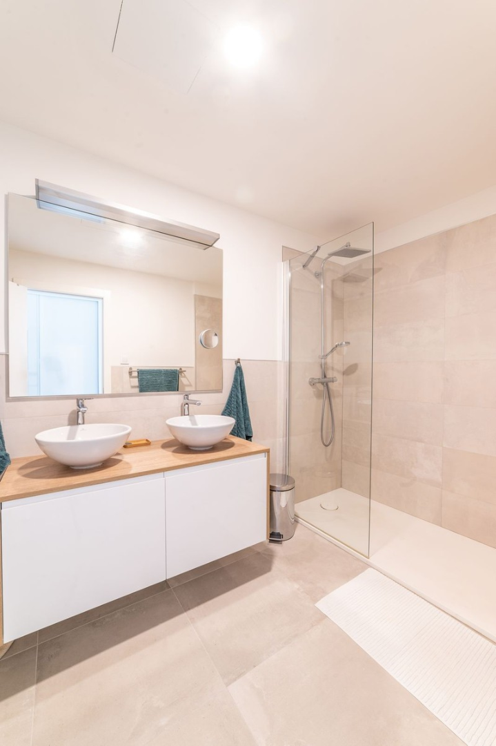 Kvalitný 3 izbový apartmán v Panoramica Higueron na pobreží - 8