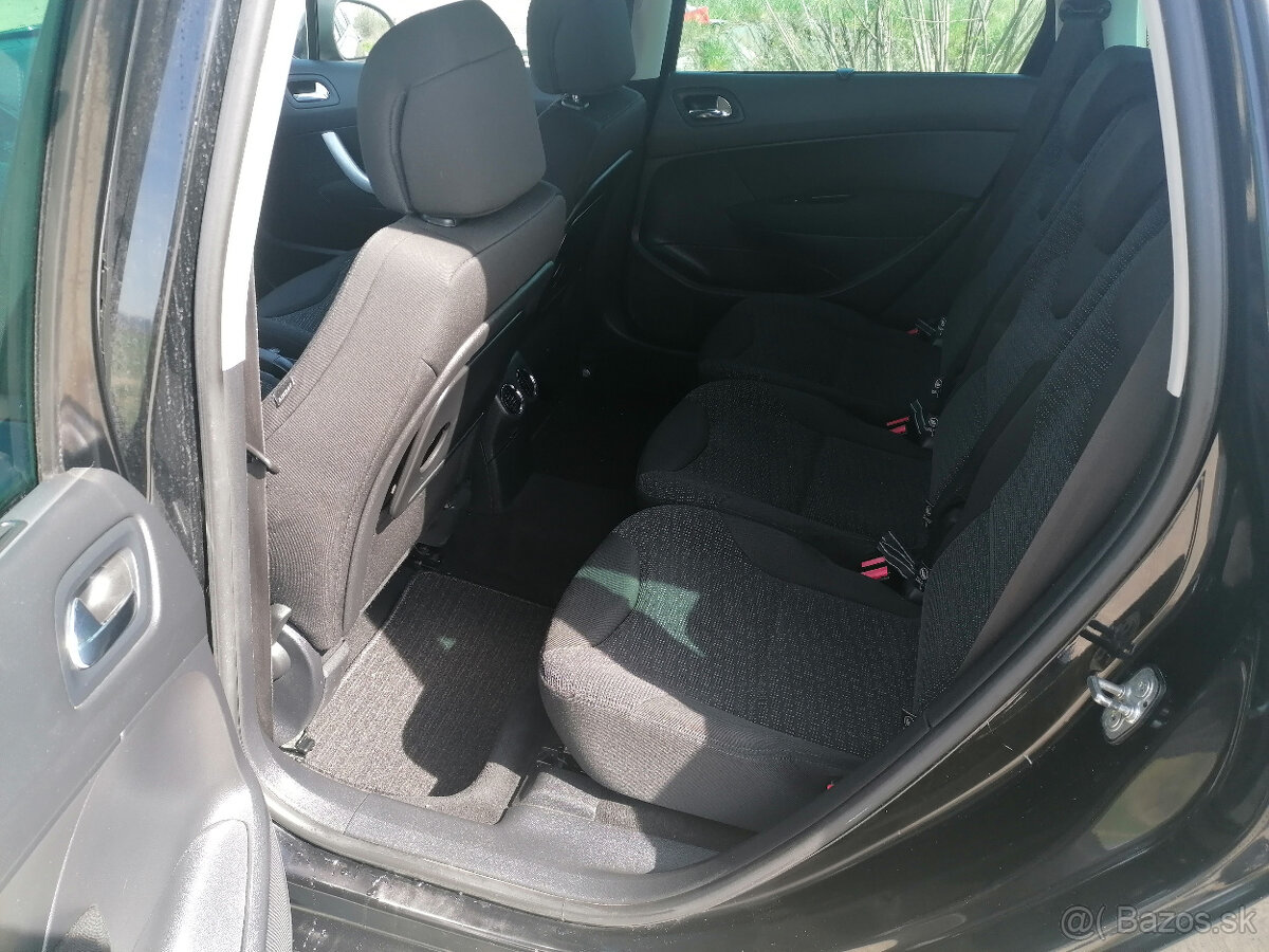 Peugeot 308 SW 1,6 HDi panorama - 8