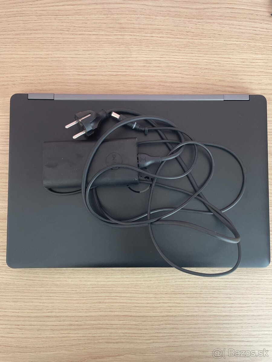 Notebook Dell Latitude E5570 - 8