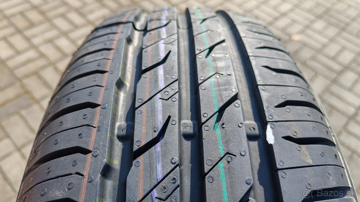 Letné pneu 195/65 R15 --- SEMPERIT , HANKOOK - 8