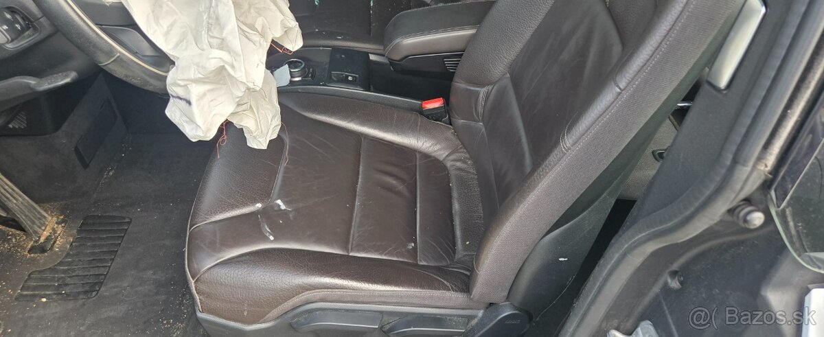 BMW i3 REX velka bateria 94ah 2017 - 8