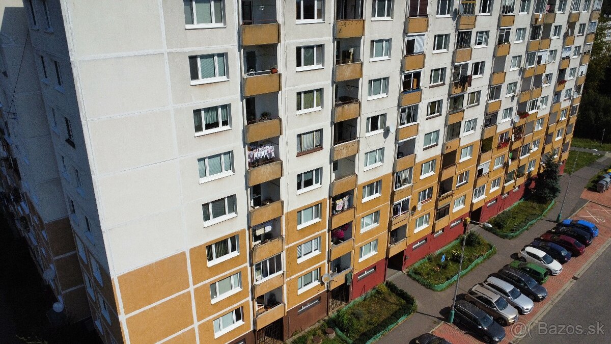 NA PREDAJ - 3 izbový byt s loggiou Podbreziny, ulica Kemi - 8