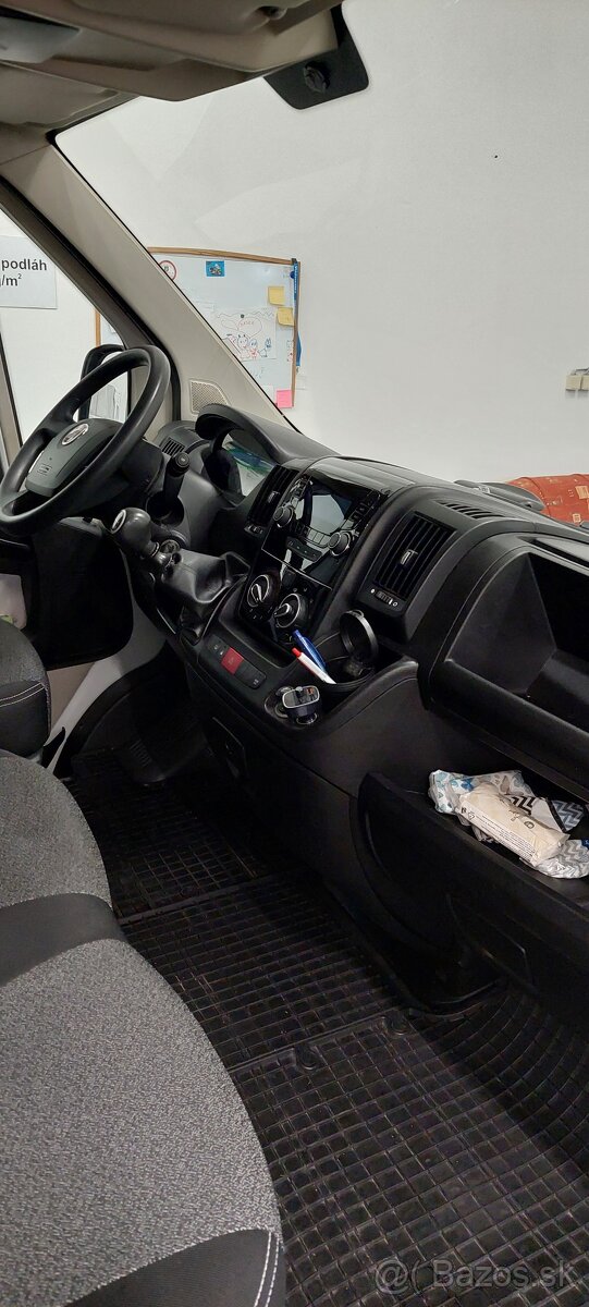 Fiat Ducato izoterma 2.3 110KW - 8