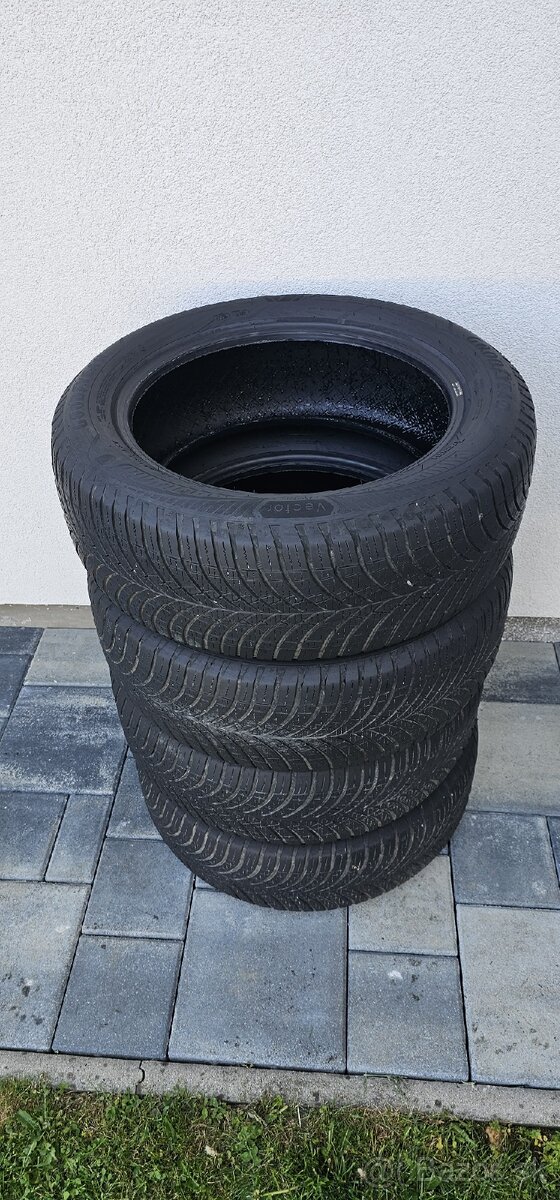 GoodYear vector 4seasons 225/55r18 - 8