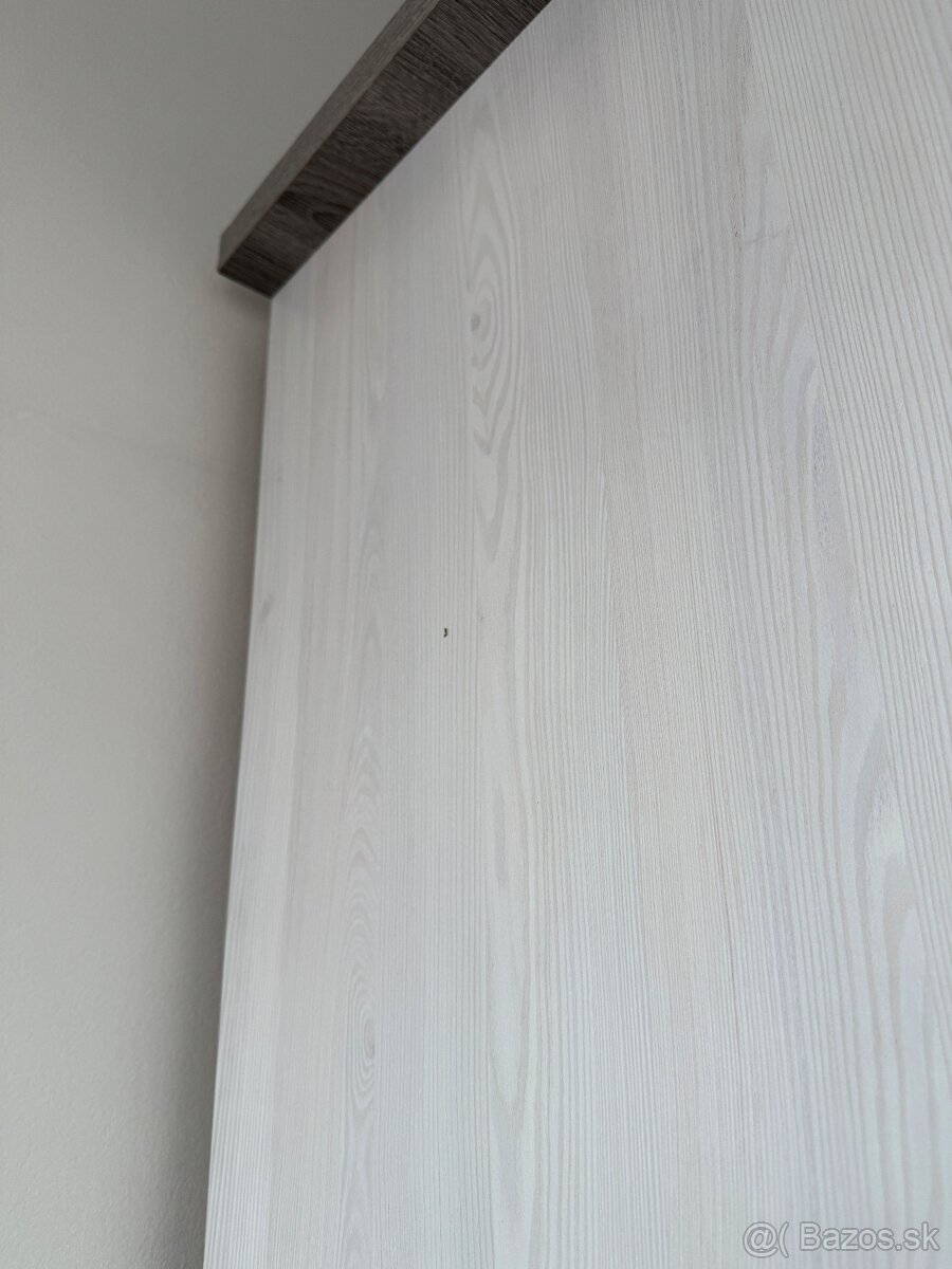 Šatníková skriňa - 8