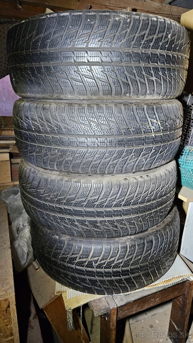 NOKIAN. 255 55 r19 - 8
