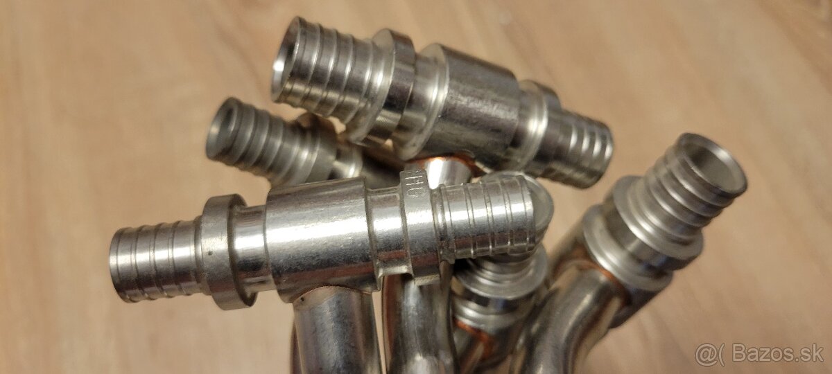 Predam REHAU pripojovacie garnitúry - 8