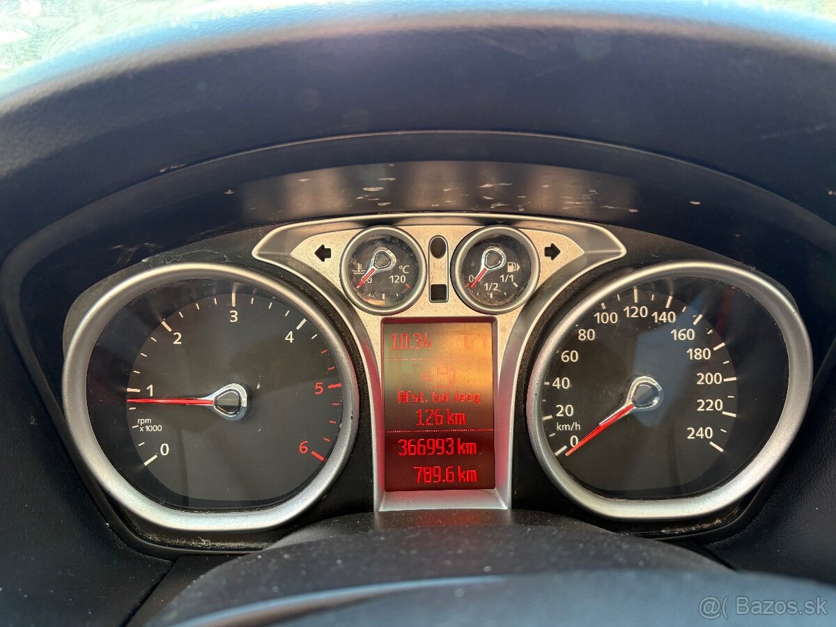 Predám vymením Ford focus - 8