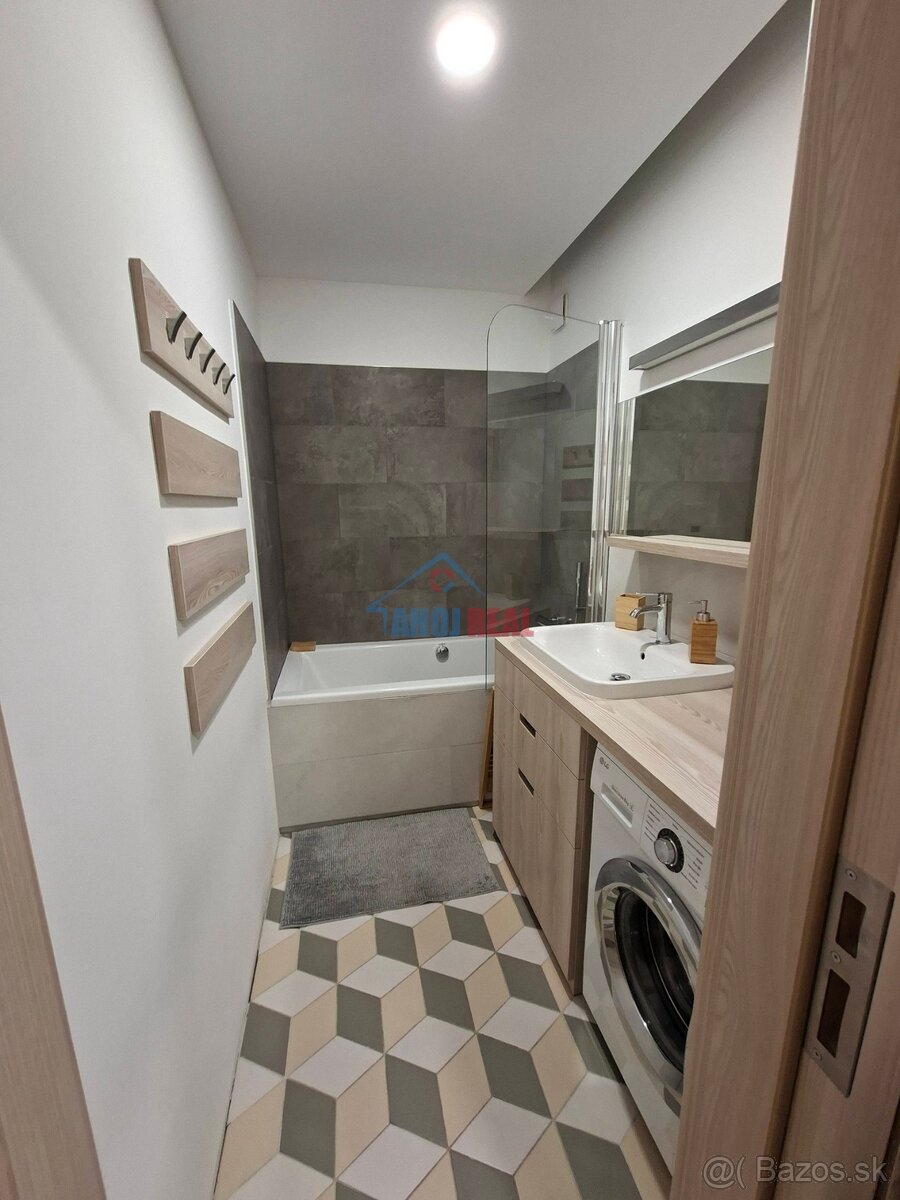 3- IZB BYT v RUŽINOVE - 8