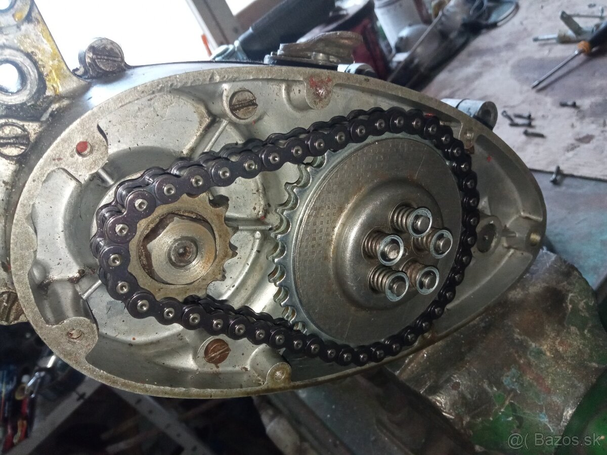 MOTOR JAWA 50 05 PIONIER - 8