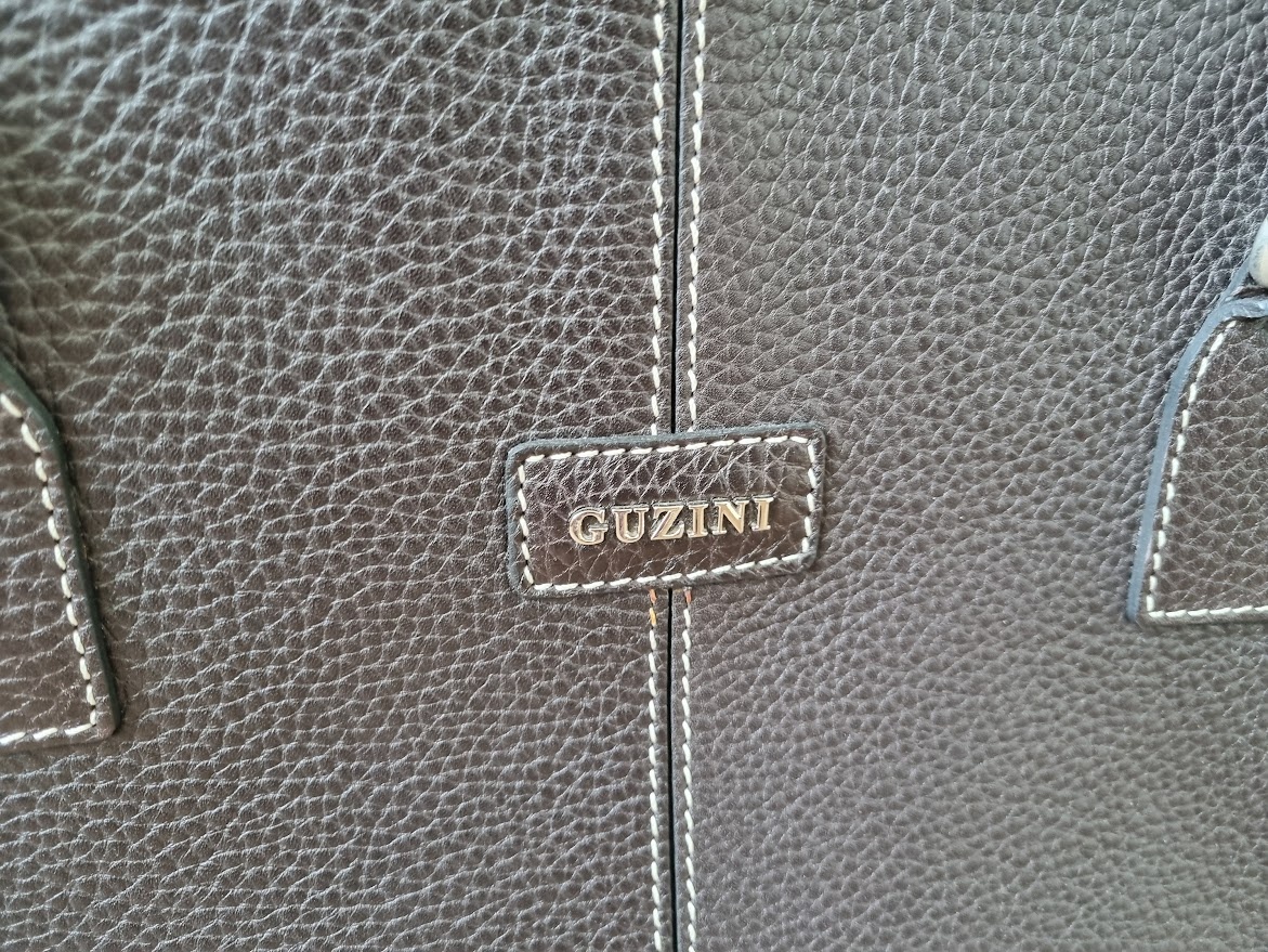 nová kožená kabelka GUZINI - 8