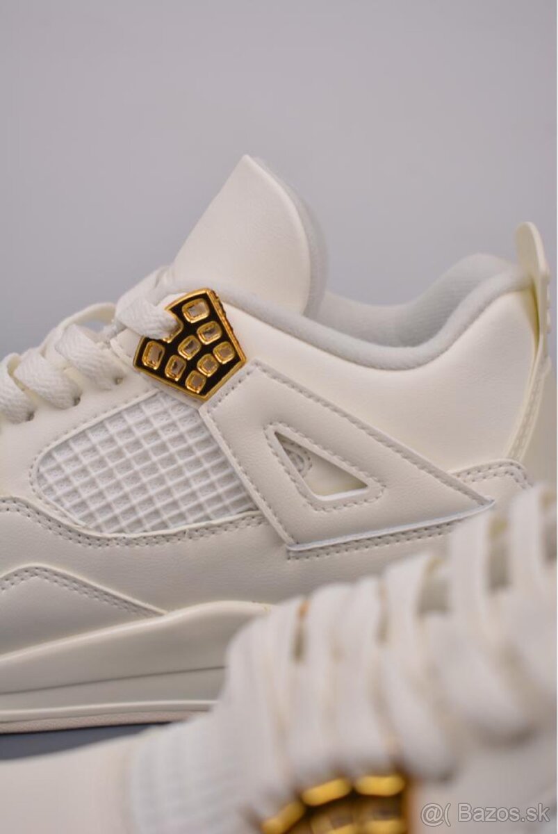 Air Jordan 4 Retro Metallic Gold - 8