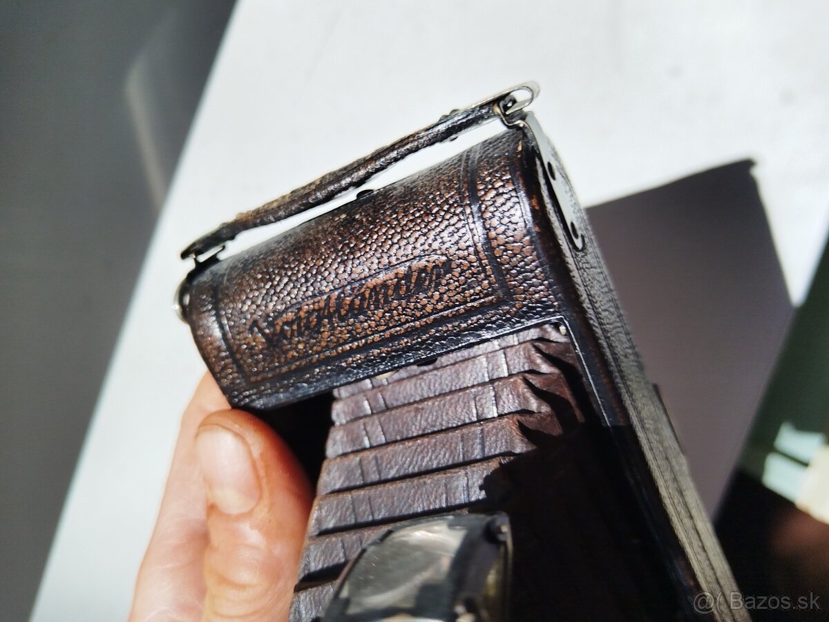 Starý Voigtlander - 8