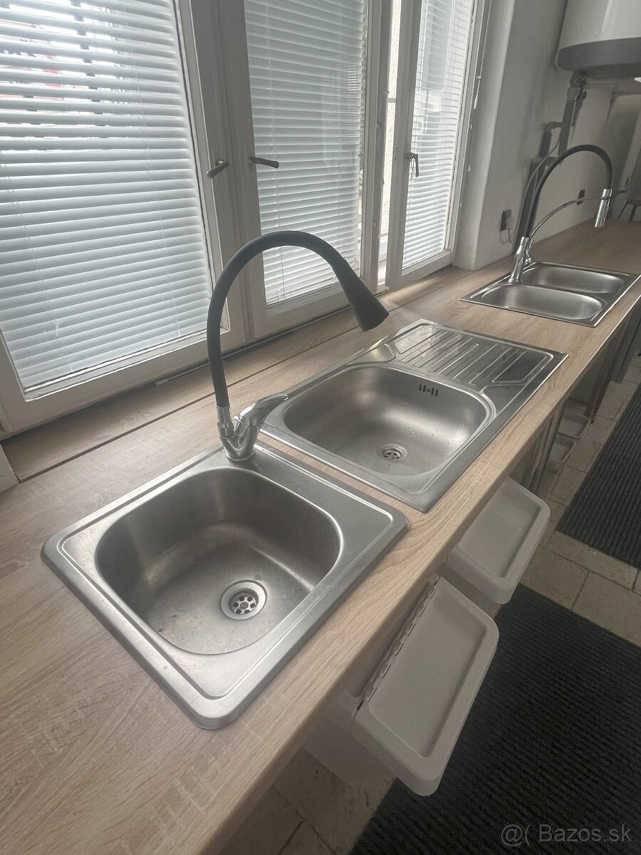 Kuchynský drez nerezový - 8