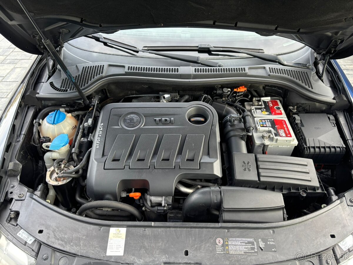 Škoda Superb Combi 2.0 TDI CR DSG 273000km 2011 - 8