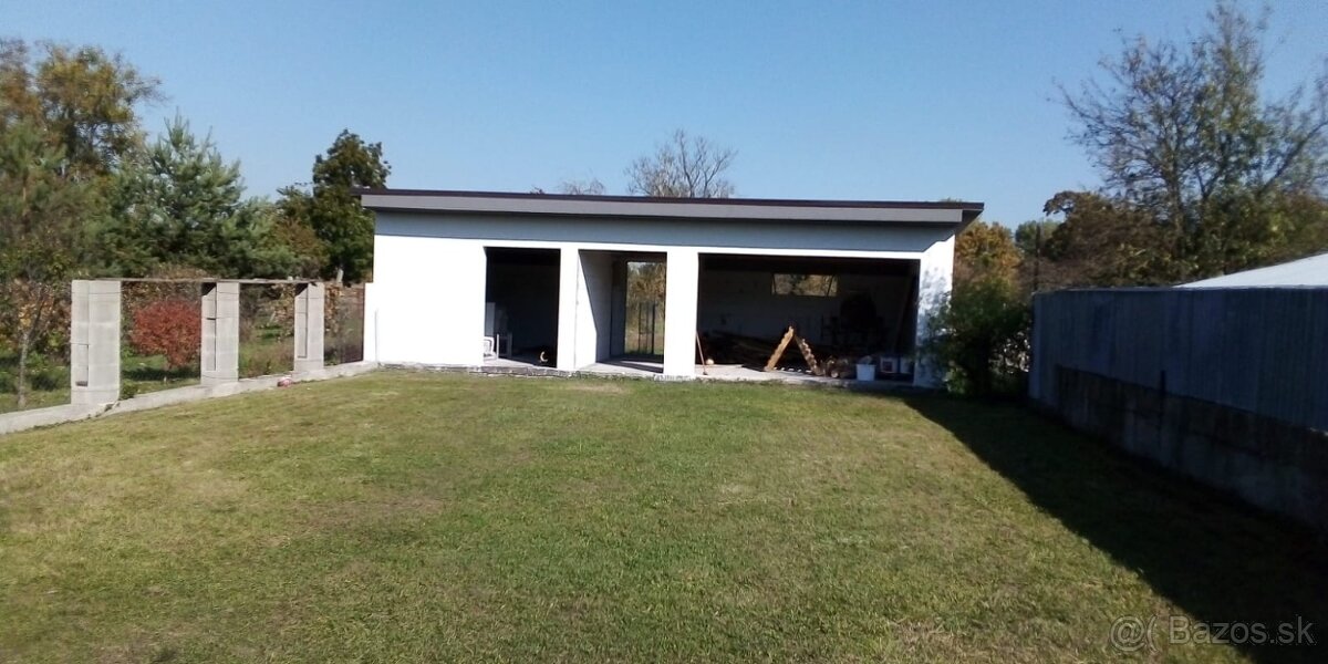 Veľký rodinný dom v obci Očkov - 8