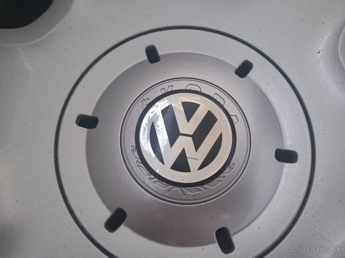 Puklice Škoda/Volkswagen R15 - 8