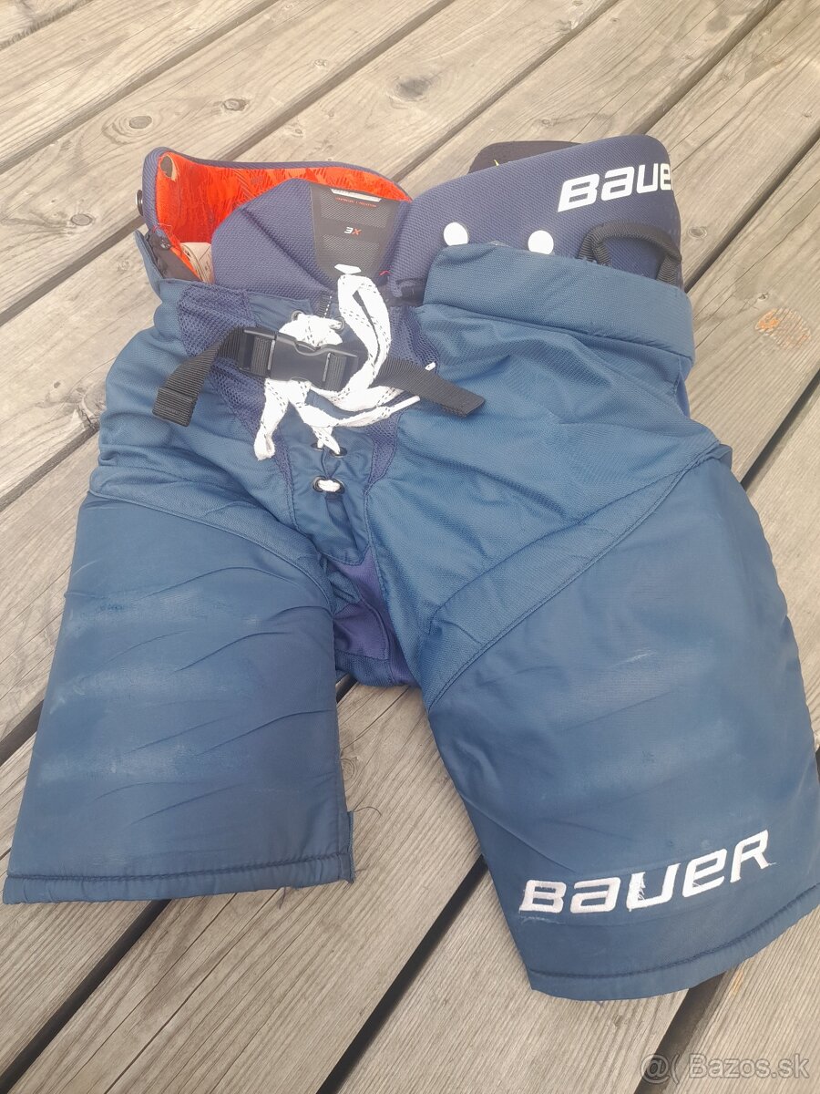 Hokejova vystroj - 8