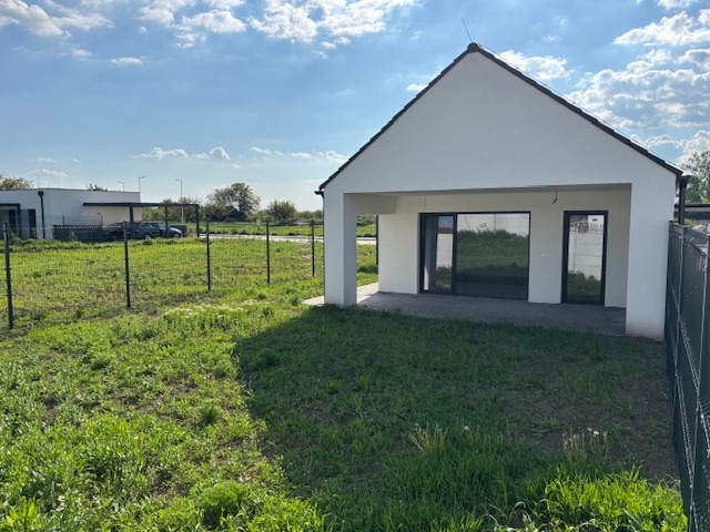 Moderný 4izb.rodinný dom v štandarde v novej zóne-Veselé - 8