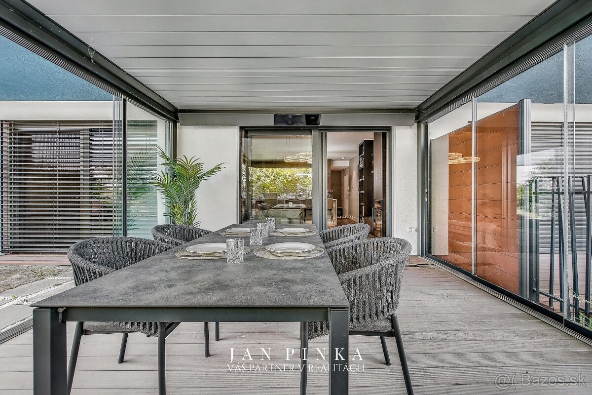 Grand Koliba, dve záhrady, dve garáže, dokonalý komfort - 8