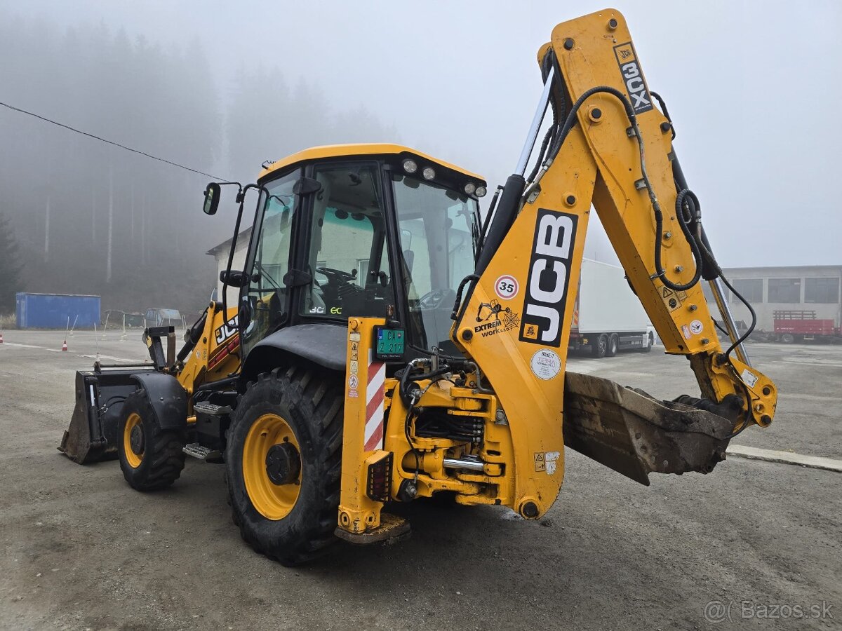 JCB 3CX 2019 - 8