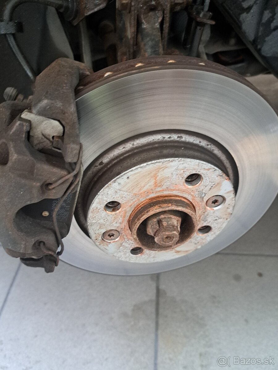 Renault Clio 1,2 Benzín - 8