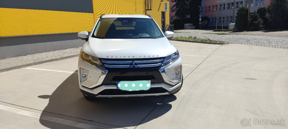 Predám - Mitsubishi eclipse cross 1,5Turbo 4X4 - 8